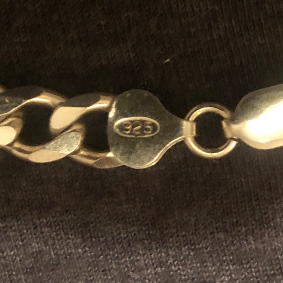 7.5mm Sterling Silver Heavy Cuban Link Chain - Picture 5 of 8